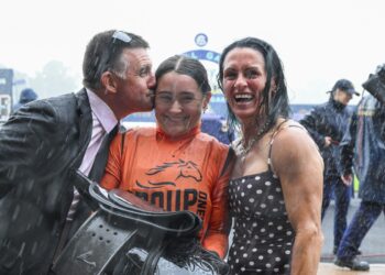 Just like dad: Family joy as Jett Newman lands first Sydney win