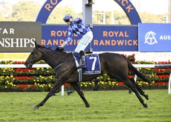Pride Of Jenni winning the 2024 Queen Elizabeth (Credit: Bradley Photos)